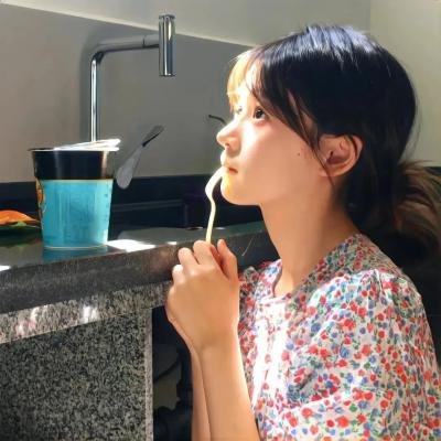 候燕